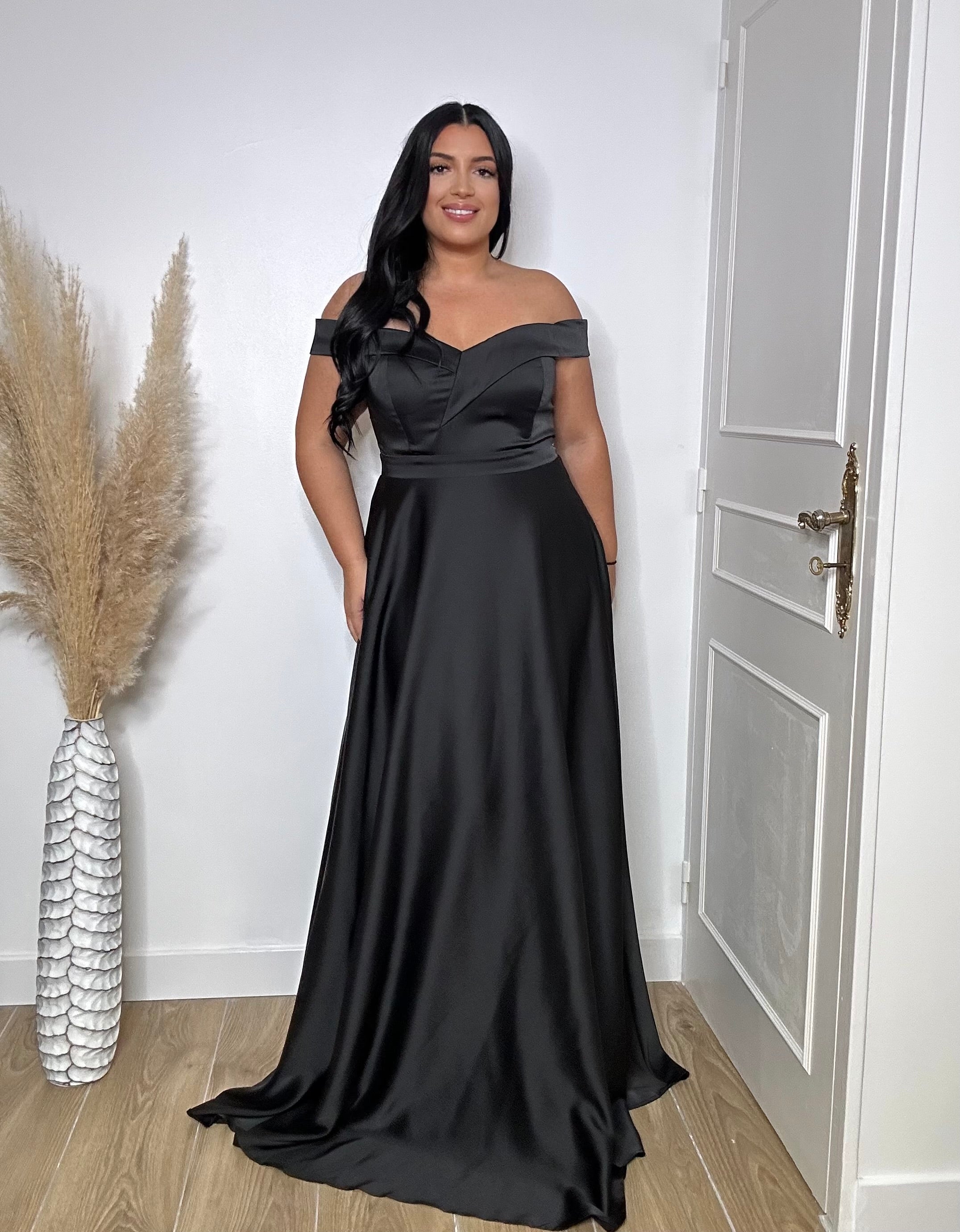 Robe de soirée en satin 2149 noir