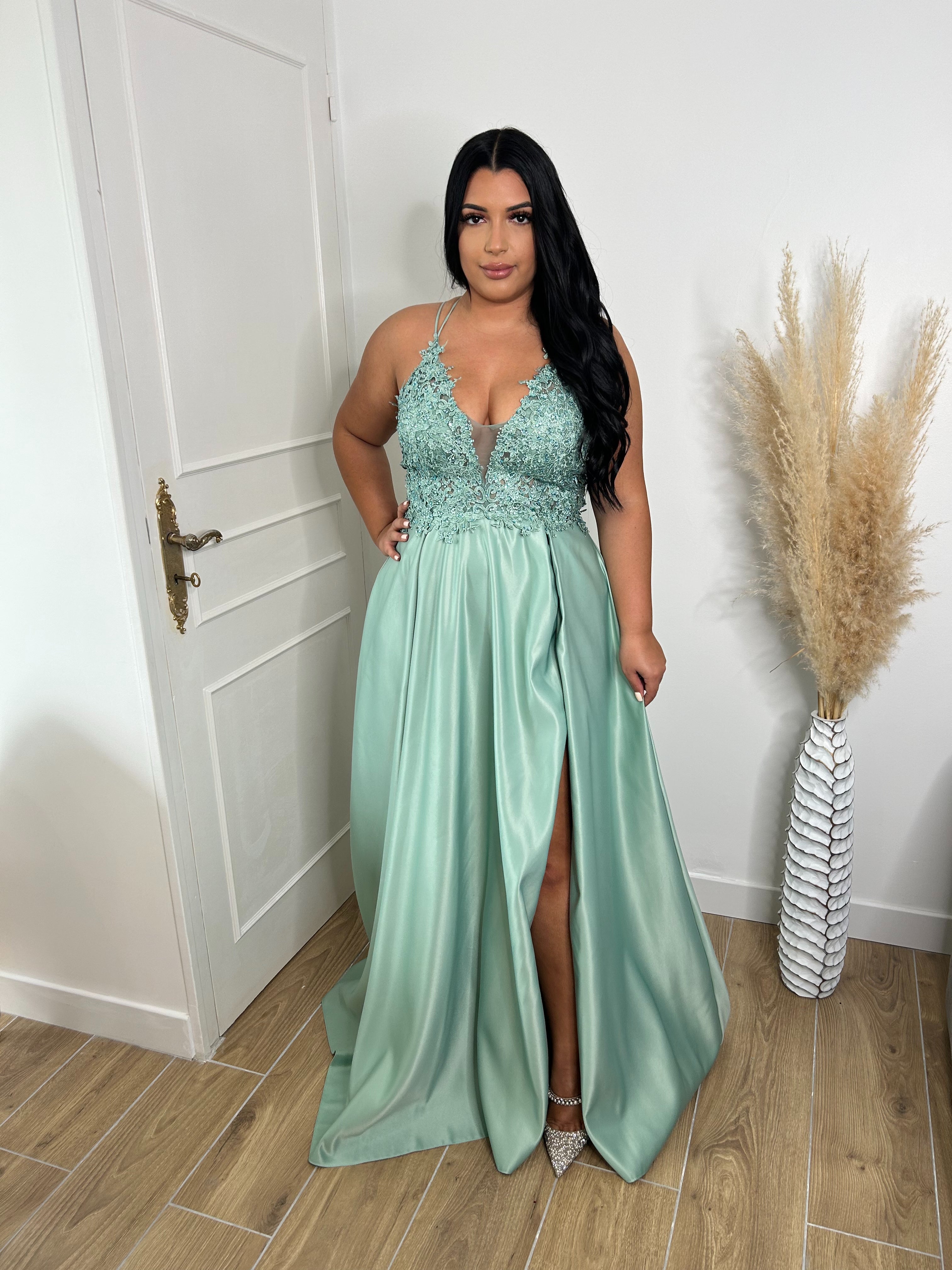 Robe de soirée 9372 vert sauge