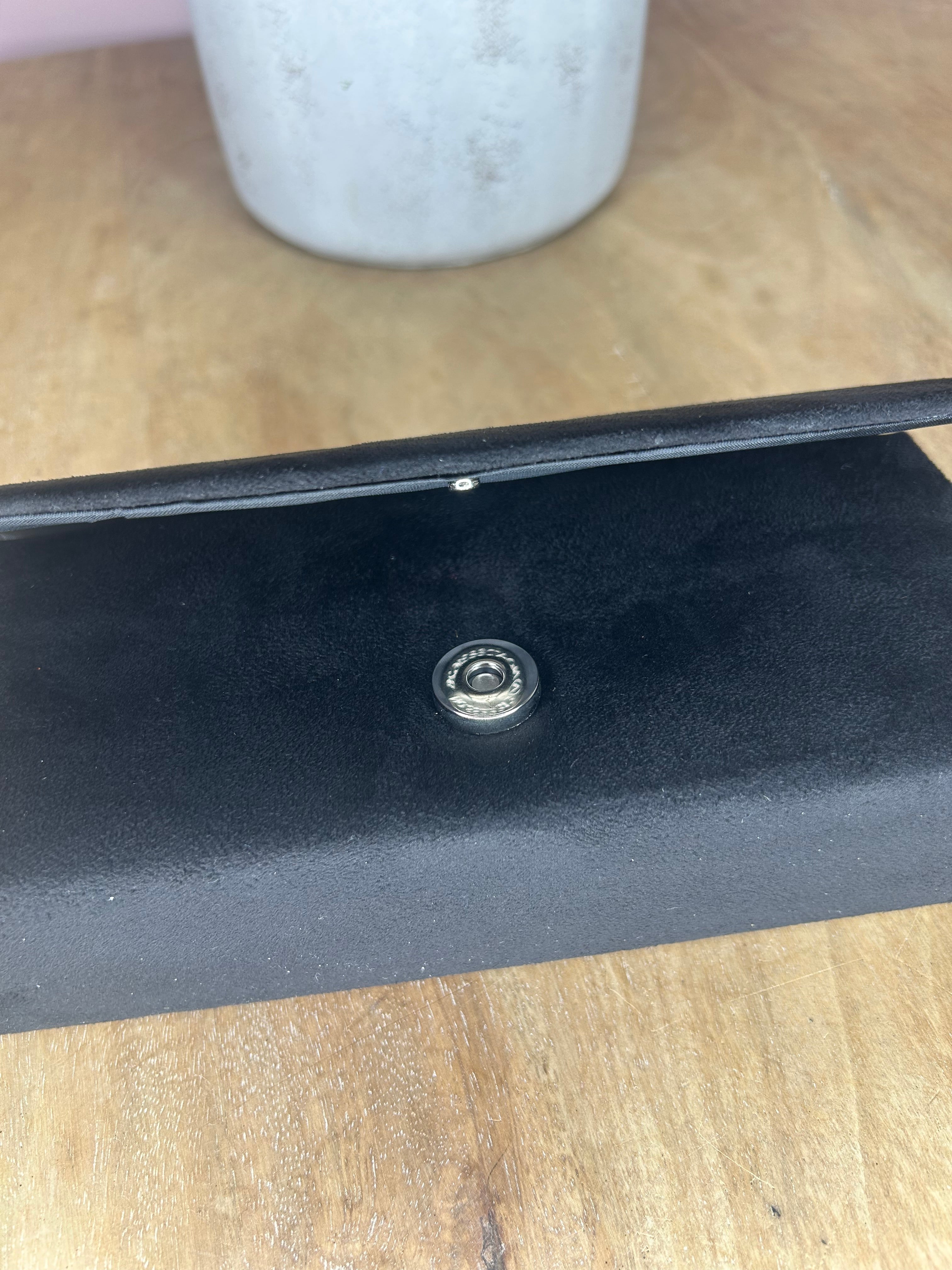 Pochette soirée noir velour