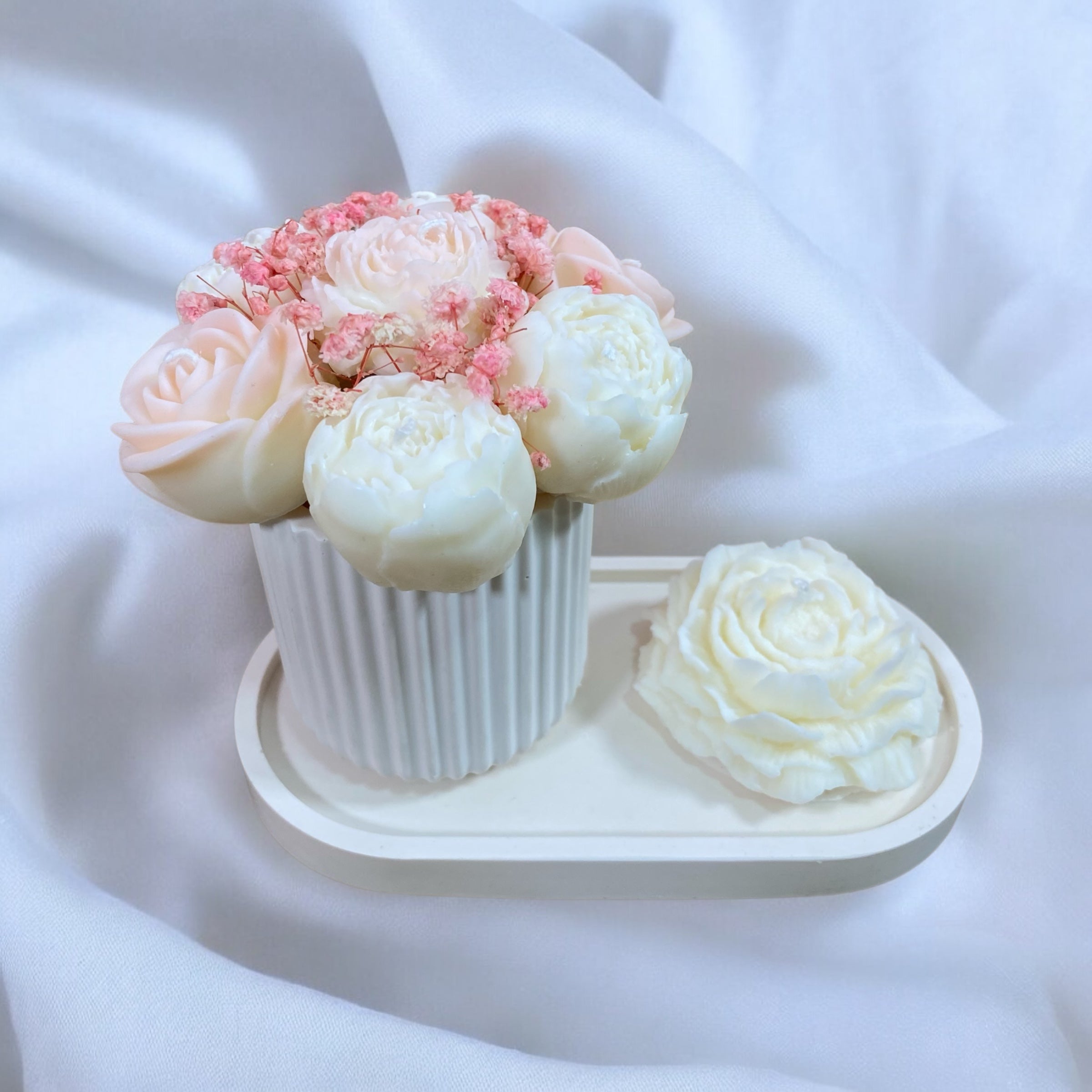 PACK BOUQUET DE FLEURS EN BOUGIES PARFUMEES ET BOUGIE PIVOINE