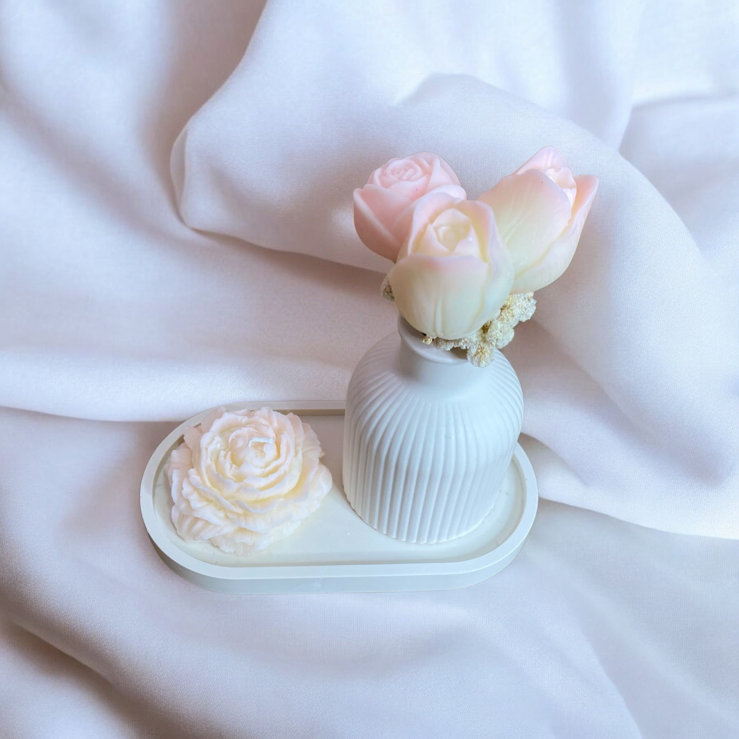 PACK BOUQUET DE FLEURS EN FONDANTS PARFUMES ET BOUGIE PIVOINE