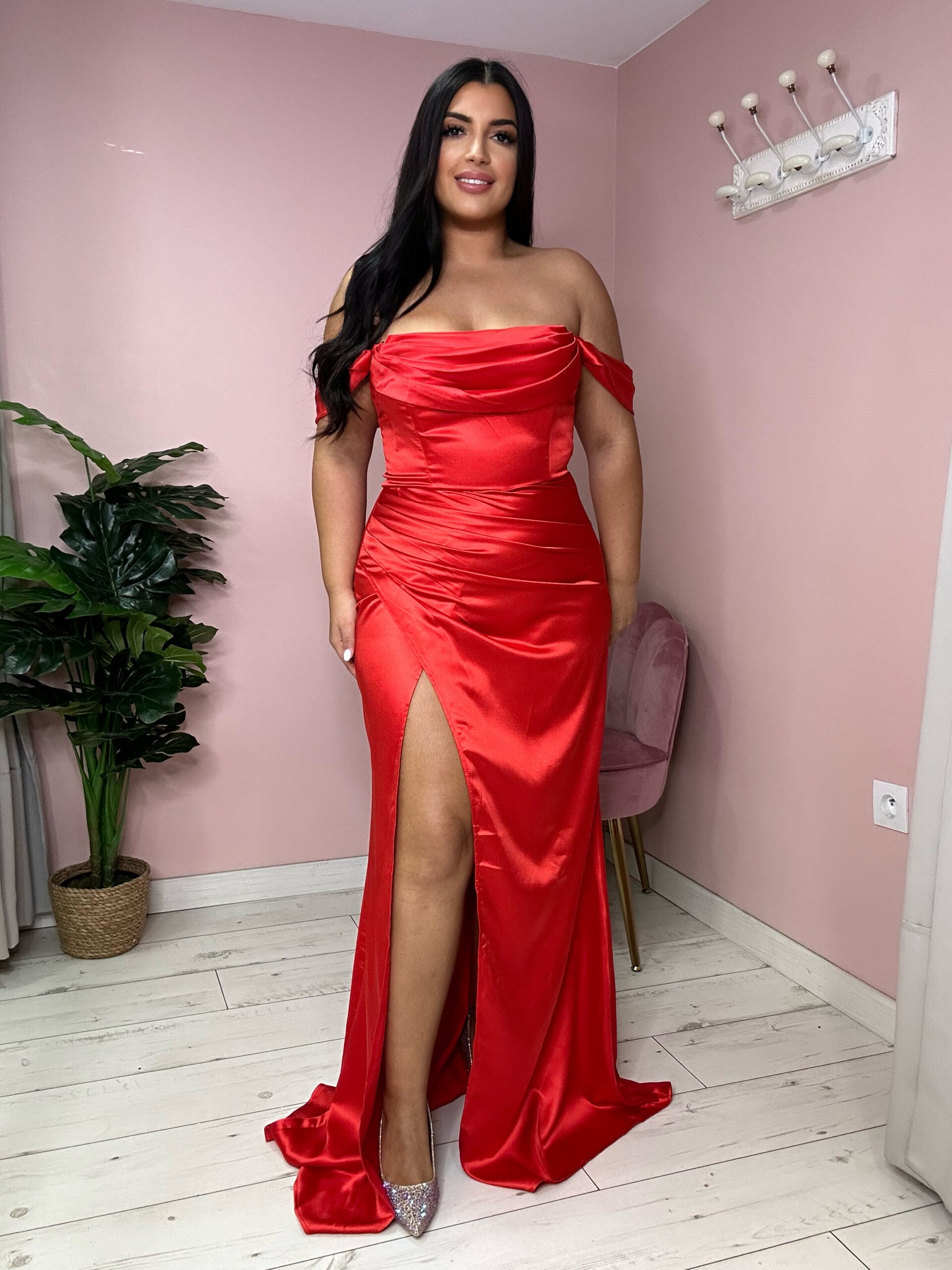 Robe de soirée 568803 rouge